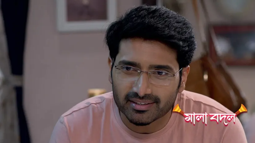 Shiuli Arrives at the Mallik House
