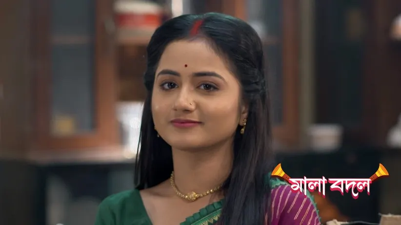 Diti Works to Conceal the Odour of Shutki Fish
