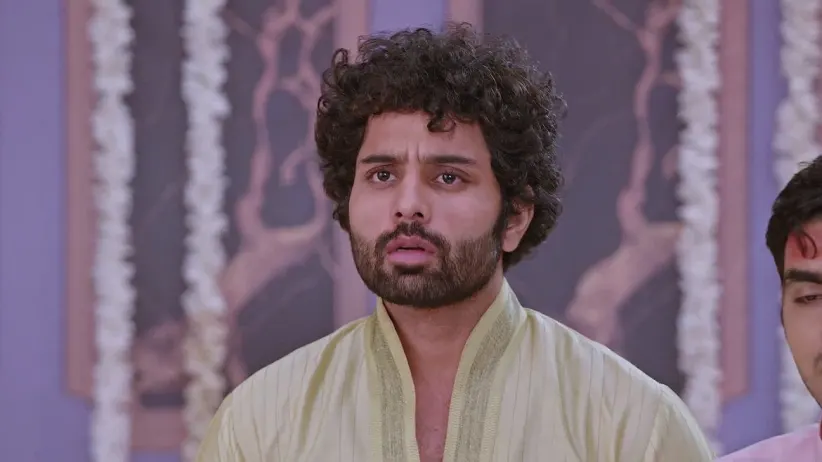 Rishi Learns about the Fake Pundit in the House | Bhagya Lakshmi
