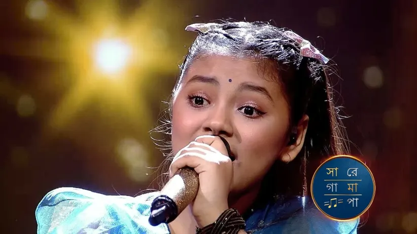 The Stage Is Enlivened by Lata Mangeshkar's Masterpieces