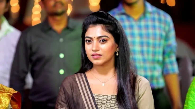 Vinay and Tara Get Engaged