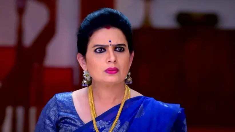 Kanmani Accuses Bhumika of Theft