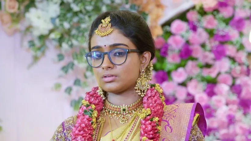 Deepa Lashes out at Her Relatives
