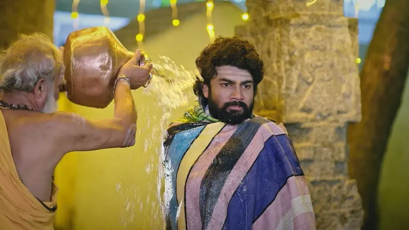 Will Shivanna Be Able to Save Parvathi from Fire?