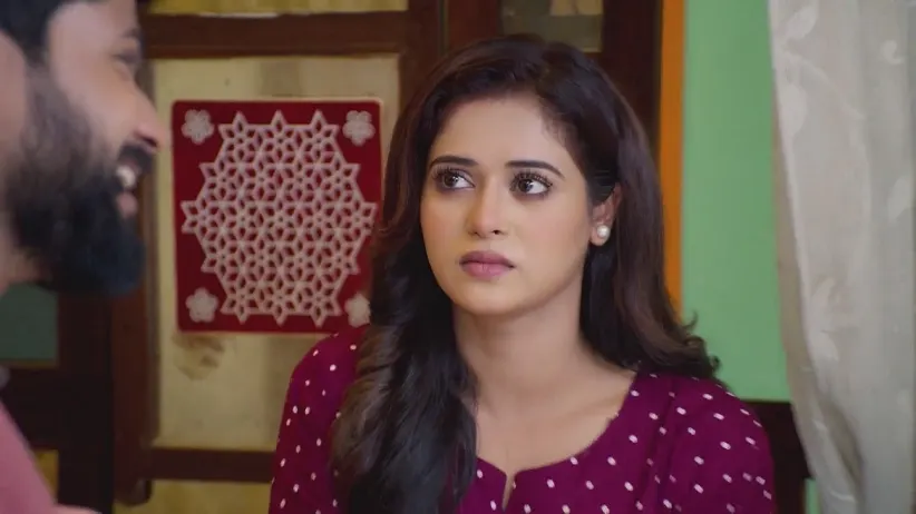 Seenu Tells His Wish to Maya