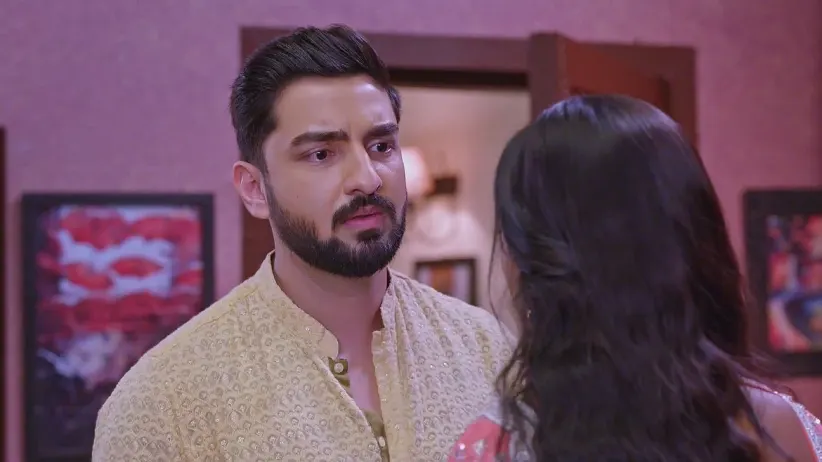 Aayush Doesn't Answer Shalu's Call