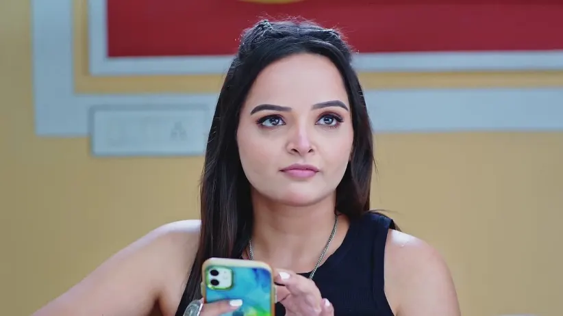 Palak Mistreats Rocky | Gal Mithi Mithi