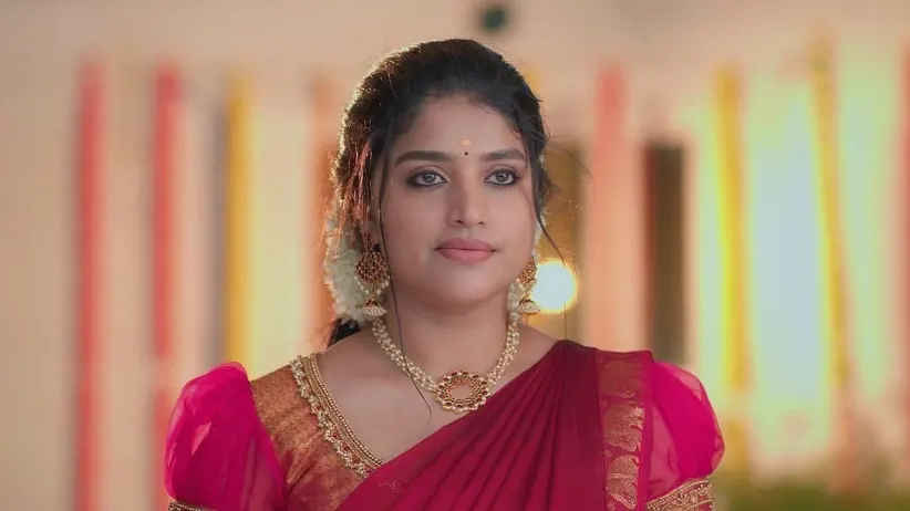 Rathinavel Welcomes Velan's Family | Valliyin Velan