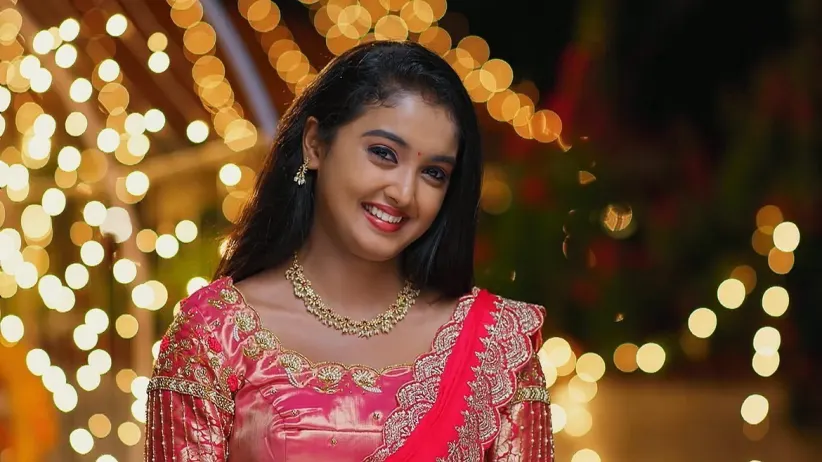 Apoorva Frames Bhoomi