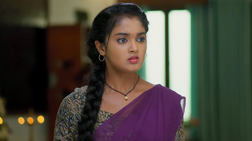 Nakshatra Asks Sharada to Give a Suit to Gagan