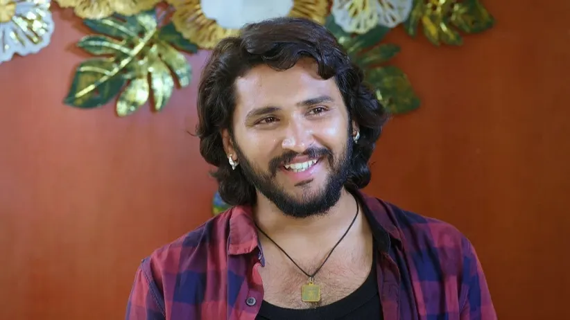 Narasimha and His Friends Beat up Nagaraj