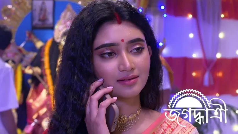Riturani Appears as Rituraj on the Pandal