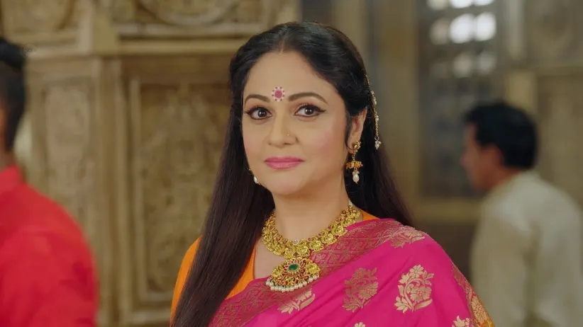 Indra Is Startled to See a Scared Swati