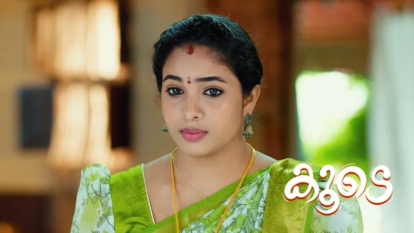 Devarajan Makes Sreedevi Polish His Shoes