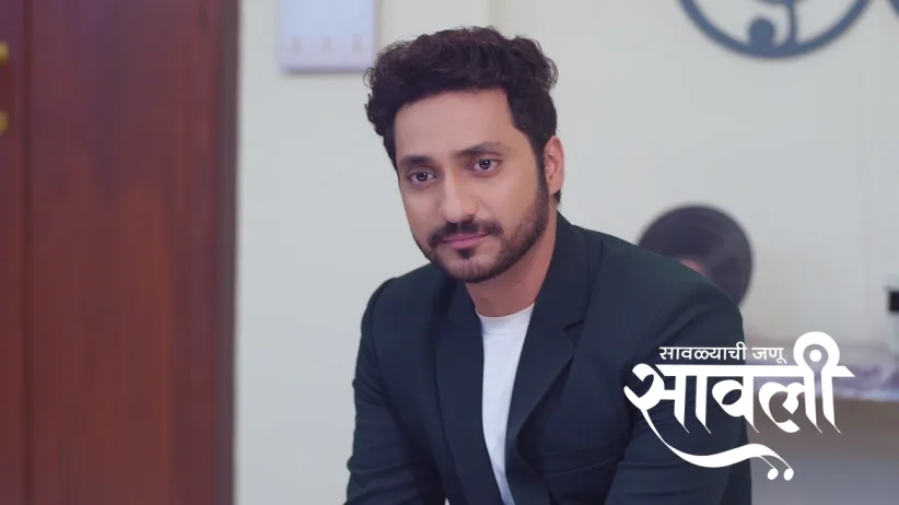 Asmi Puts on an Act in Front of Chandrakant