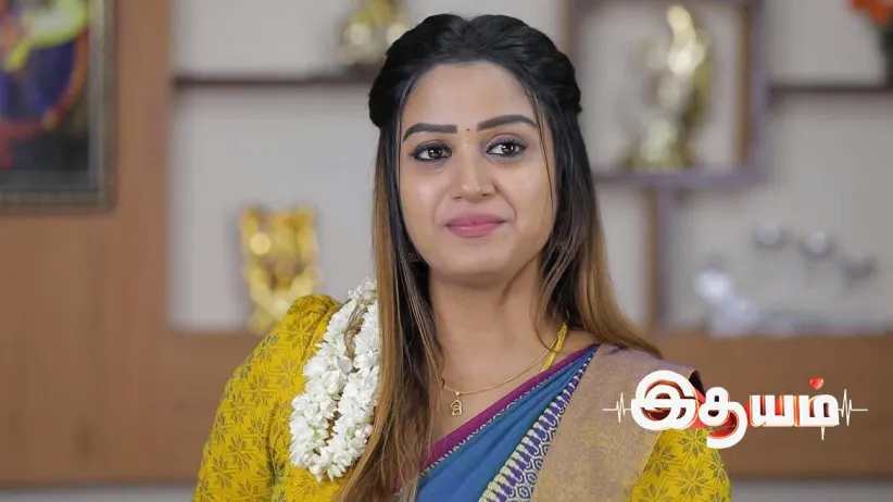 Azghar Brings Sweets for Aandal
