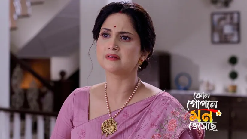 Surjo Asks Aniket over to Jorabari for Durga Puja