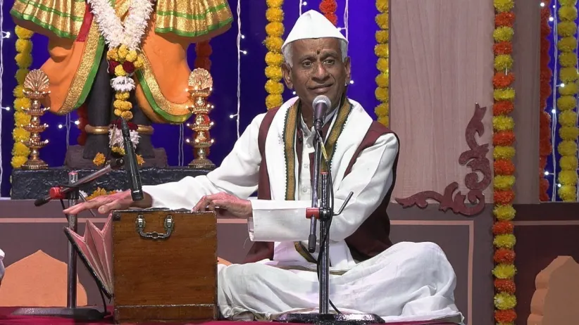 Soulful Renditions of a 'Gavlan' and a Sad Song