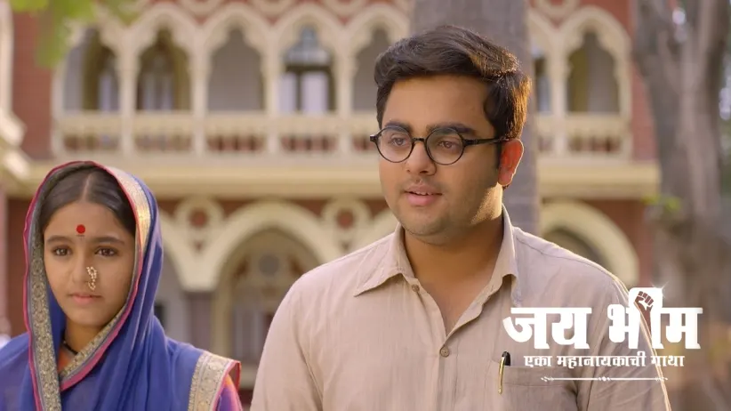Girish Fights the Case for the Chawl Members