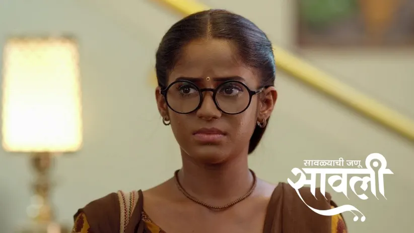 Bhairavi Accuses Savali of Stealing the Cufflink