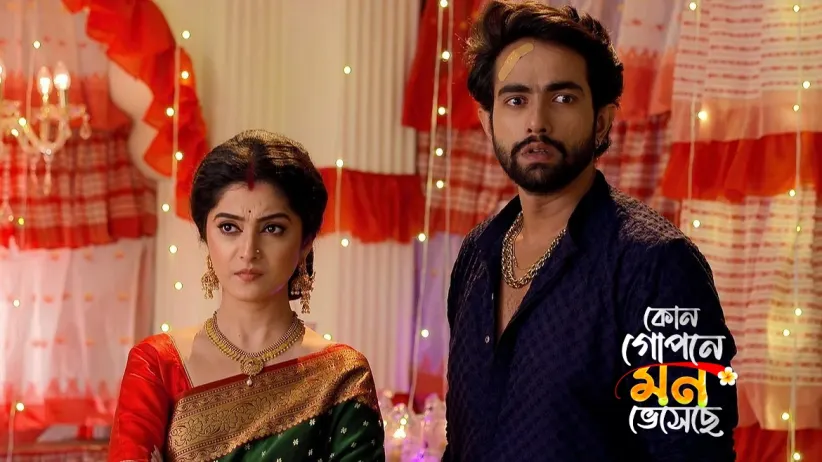 Trisha Strikes Mandar's Forehead with a Lamp