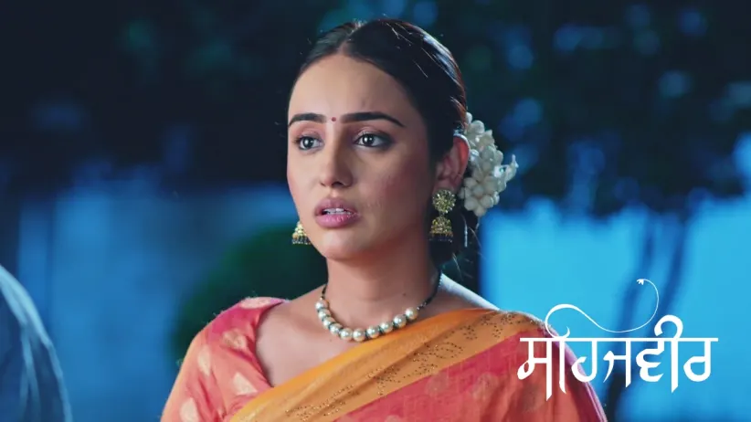 Veera Makes an Offer to Vishal