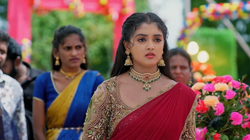 పెళ్లి వేదిక నుండి గగన్ ని పంపేస్తాడు శరత్