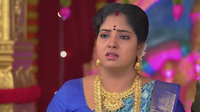 Manorama Stops the Wedding | Sandhya Raagam