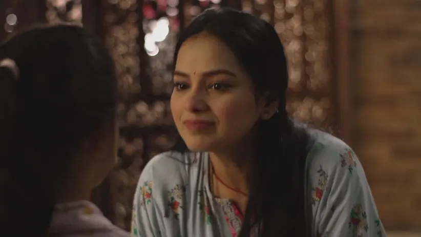Netra Consoles a Worried Isha | Saatvya Mulichi Saatvi Mulgi