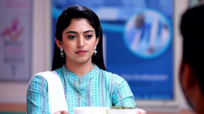 Mithra Prays For Vinay