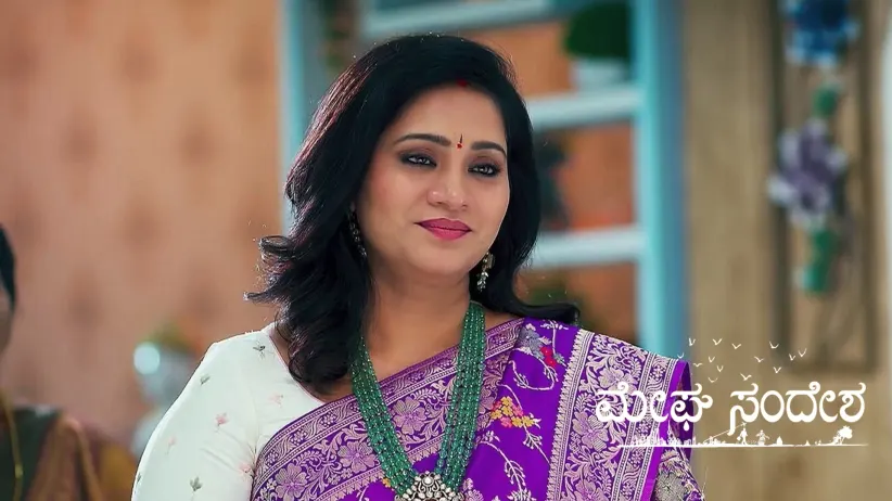 Apoorva Hurts Indu with Her Harsh Comments