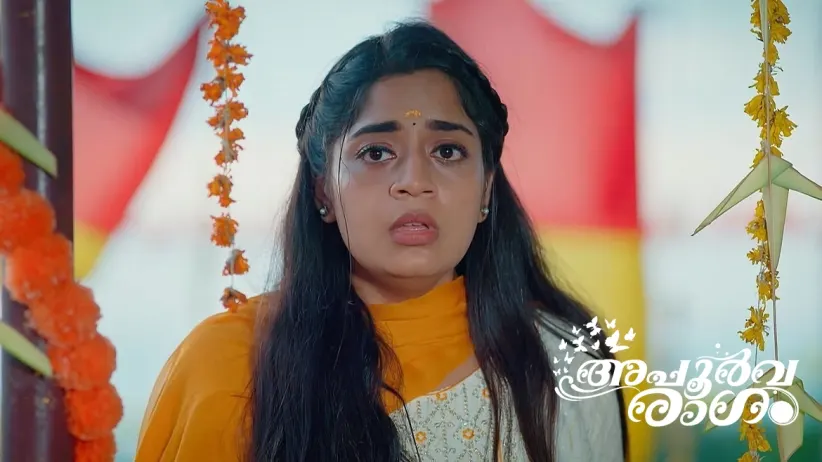 Anju Tries to Frame Gopika for Theft