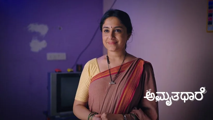 Goutham Seeks Sudha's Mother's Blessings