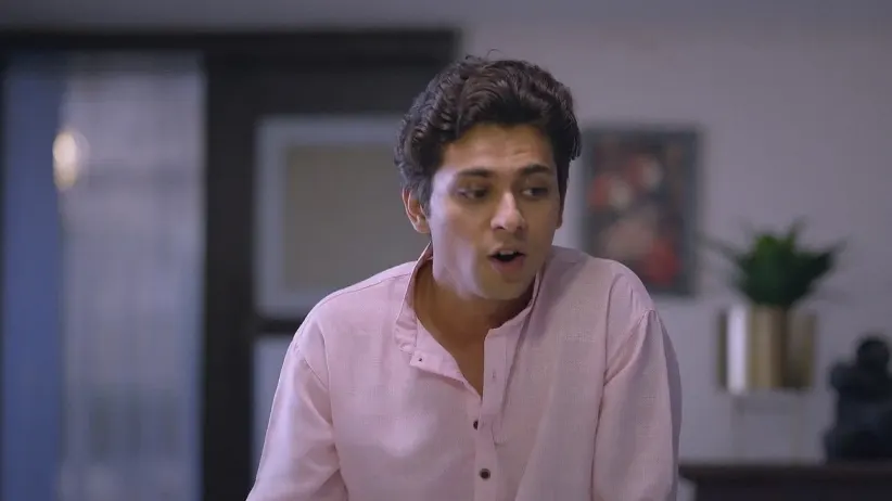 Hamara Parivar' Members Play a Game with the Guests | Hamara Parivar