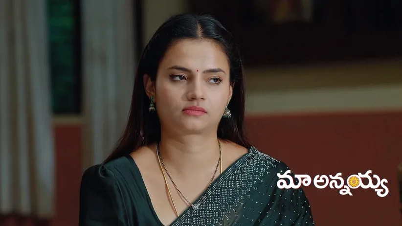 Devaraju Tries to Kill Nagavalli