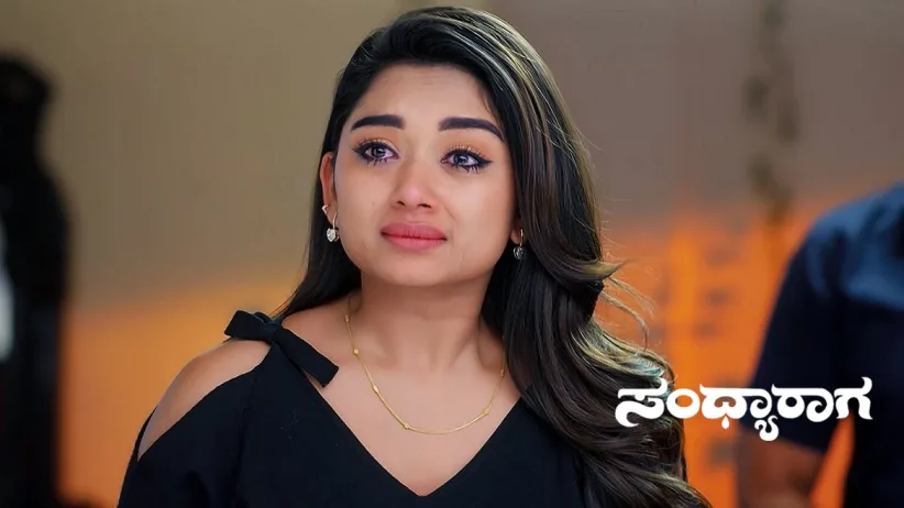 Aadhya Raises Her Hand on Padmavathi