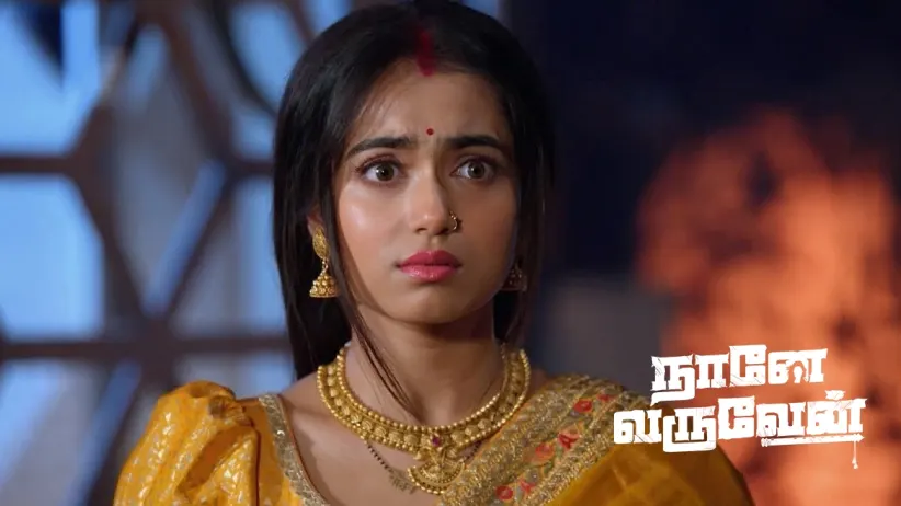 Radha Gets Suspicious of Mohan