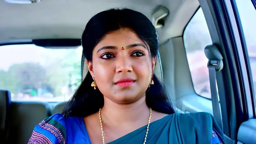 Urmila Follows Siya and Vaidehi