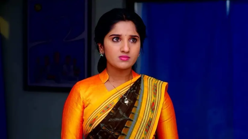 Divya Rebukes Anjaneyulu