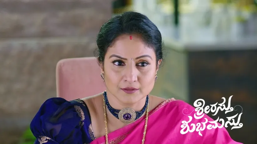 Tulasi's Talks about Family Make Sharvari Nervous