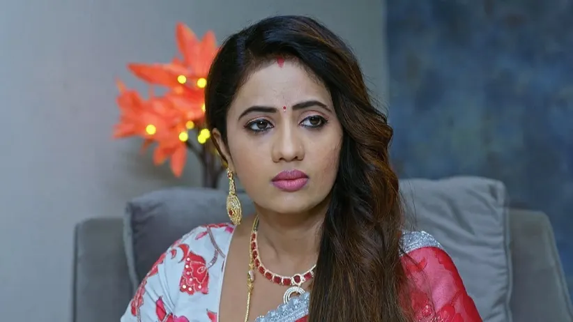 Jayaram Learns about Deepa's Problem