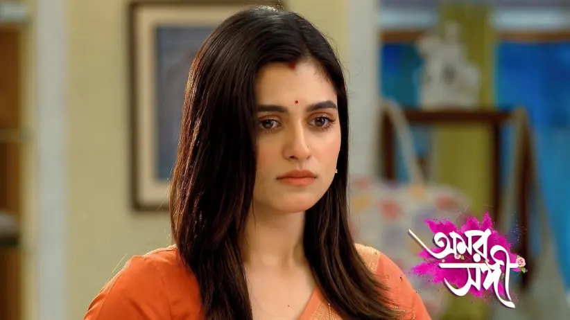 Disguised as a Maid, Jinia Enters Raj's Place 