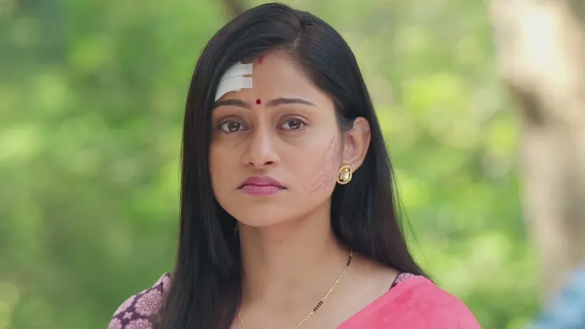 Geeta Questions Bindi about Being Married