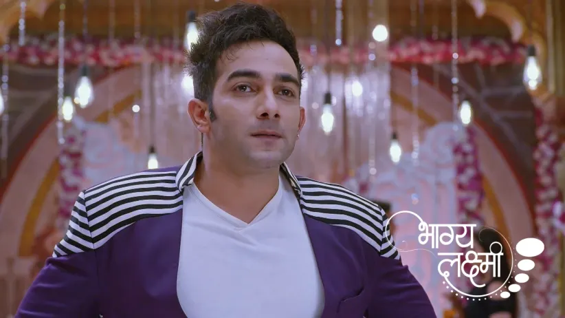 Rishi and Lakshmi Get Intimate with Each Other