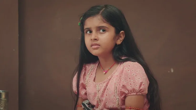 Akash Sits on the Floor with Jagriti | Jagriti