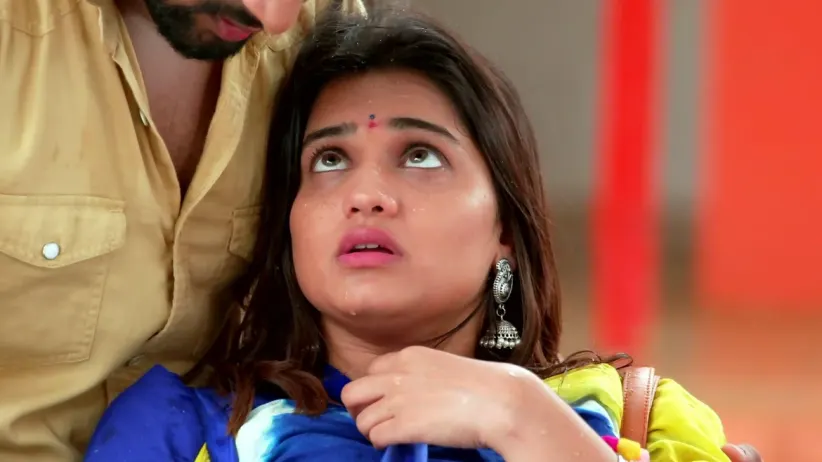 Sanika Robs Deepu