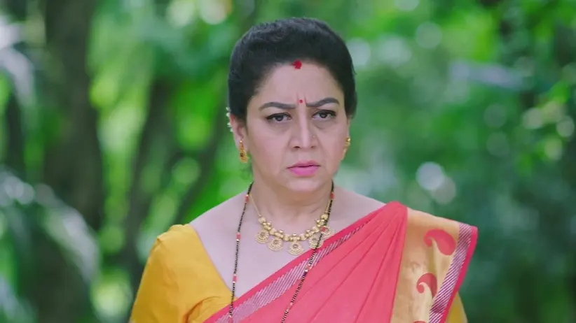 Tulasi Sees Sharvari Performing a 'Shradh' | Shrirasthu Shubhamasthu