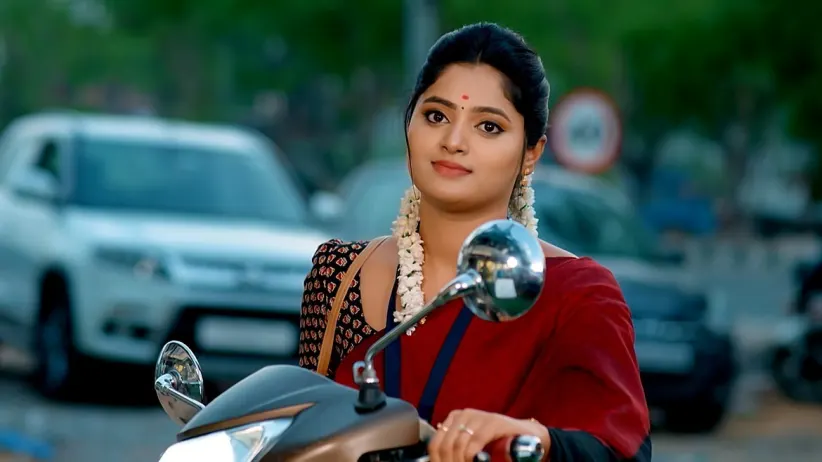 Mythili and Ramayya's First Meeting