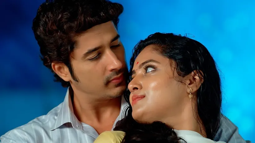 Sulochana Suspects Purushottam