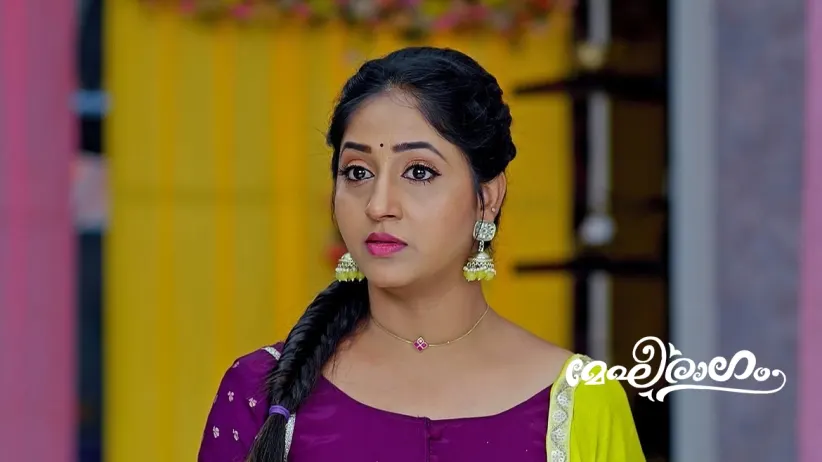 Meghana Overhears Manjari’s Conversation